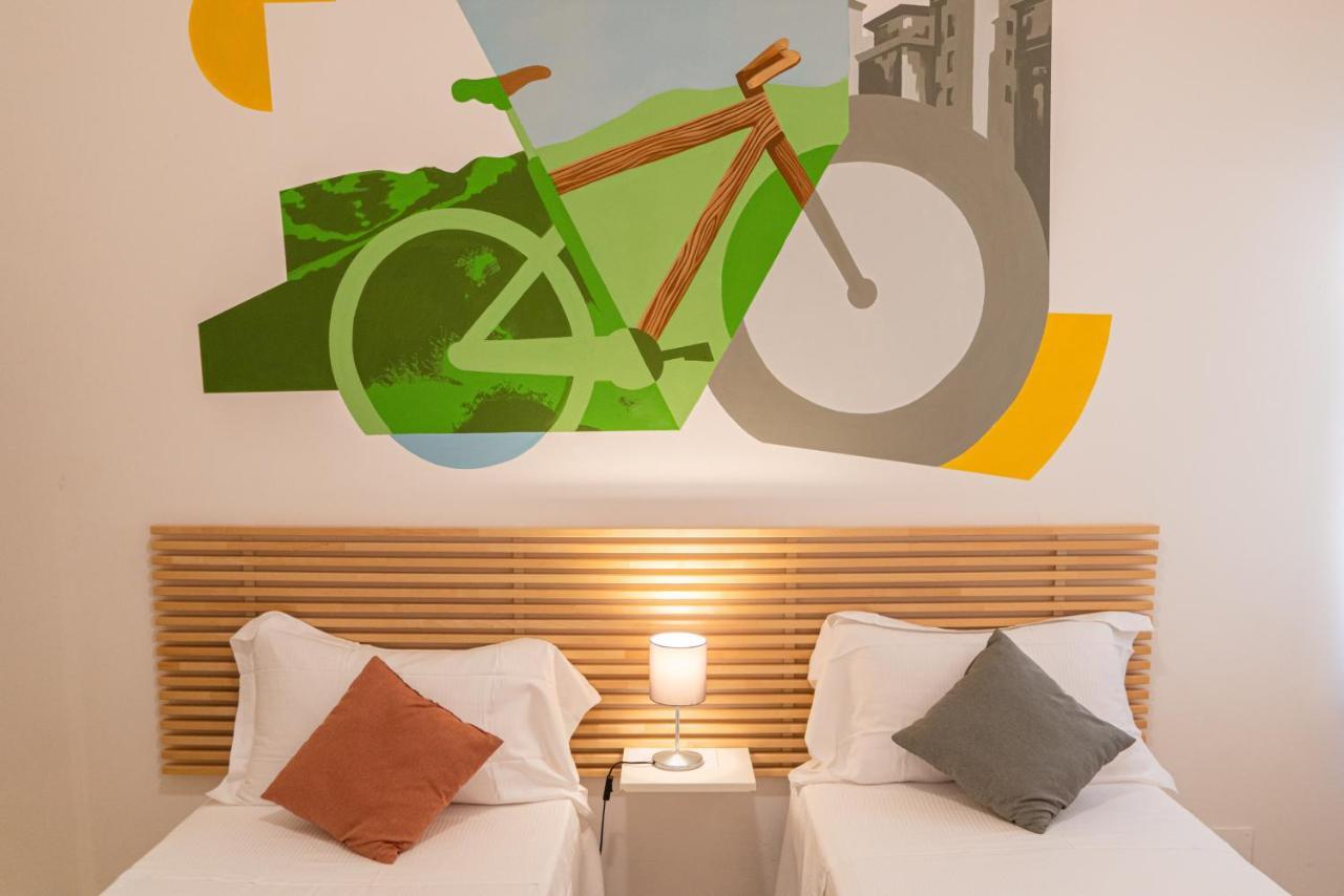 Bed & Bike Ferrara Bed & Breakfast Exterior foto